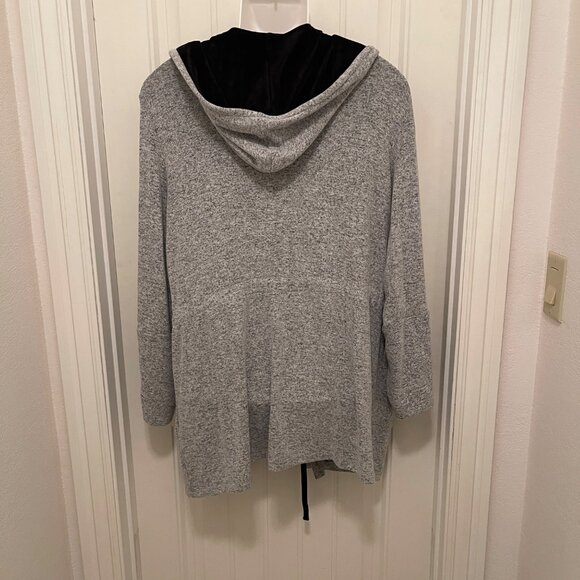 Chicos Zenergy Gray & Black Hooded Open Front Cardigan‎ Jacket Women’s 3, 16-18 - Picture 5 of 16